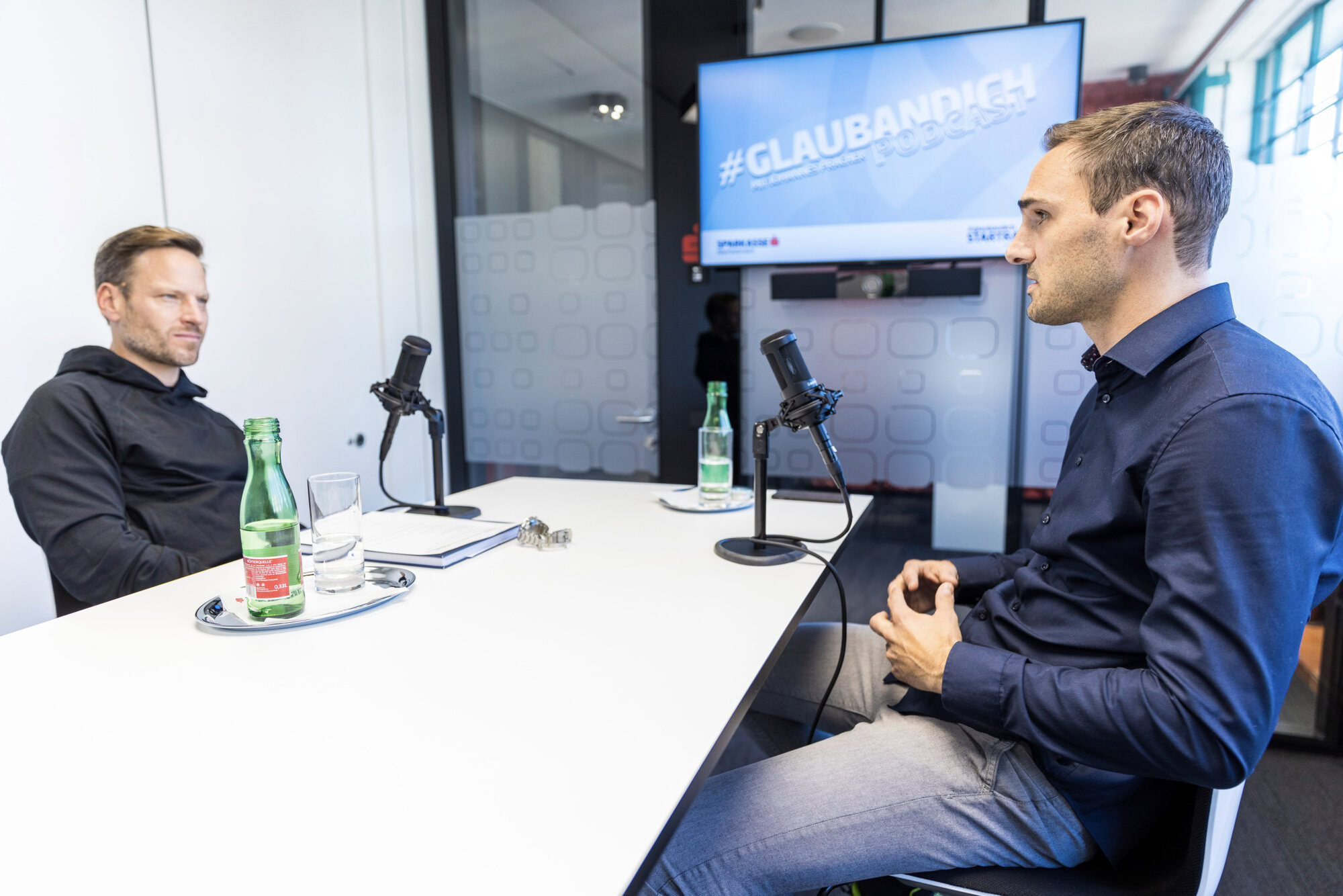 Testify CEO Sebastian Spindler zu Gast beim #glaubandich Podcast zum Thema Digitalisierung der Industrie. 1 28 2022 10 27 Sebastian Spindler testify O5A1748 scaled